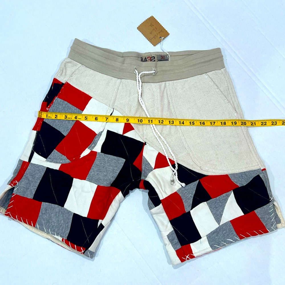One432 shorts colors Beige, Black, Red, Grey, and White. Size 32